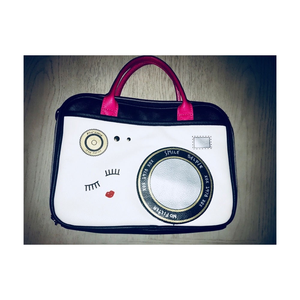 Betsey Johnson Insulated Lunch Tote